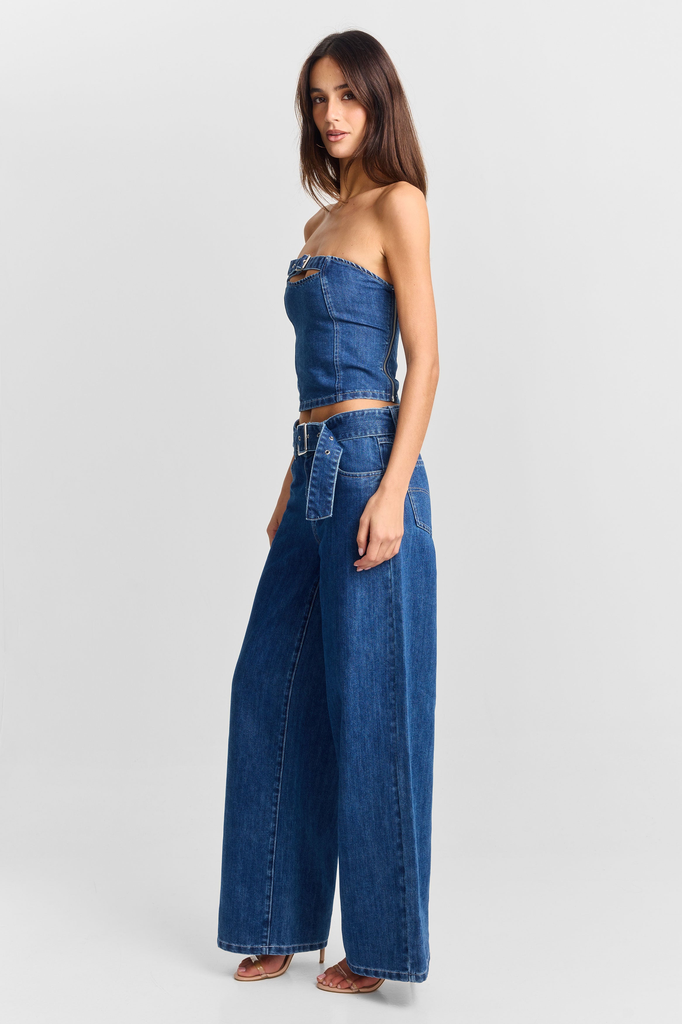 Ebony Jean Mid Blue