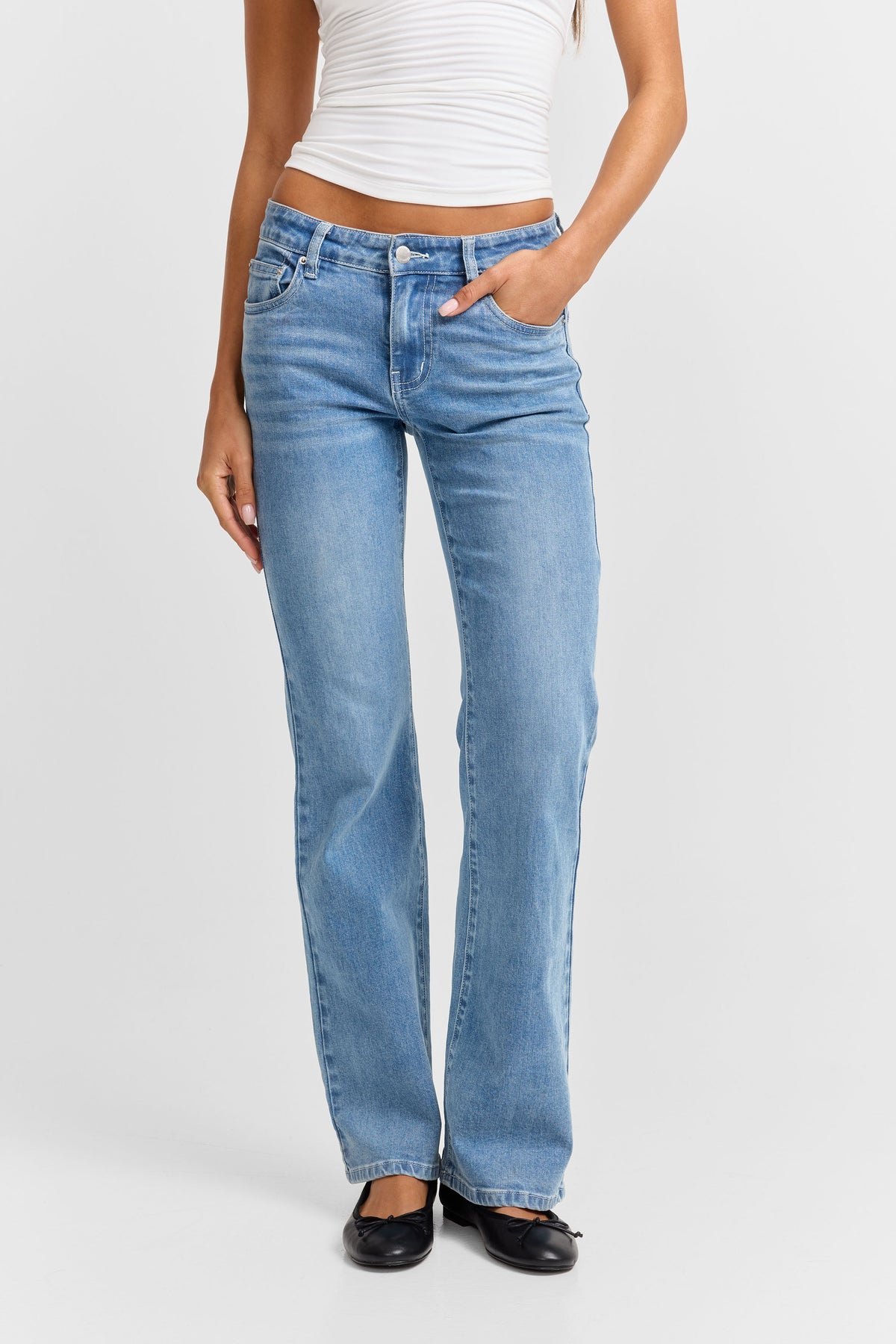 Montana Low Rise Jean Mid Blue